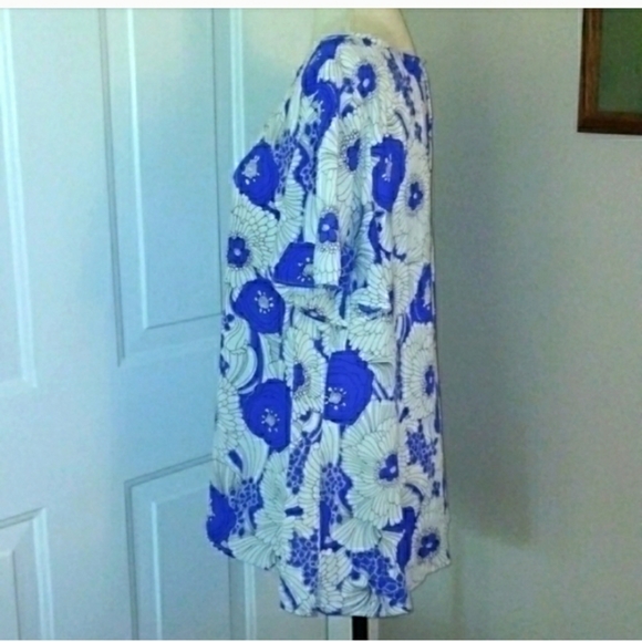 Talbots Floral Blouse Size XL - Picture 4 of 7